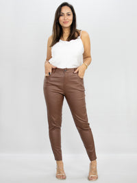 Calça Resinada Nelie