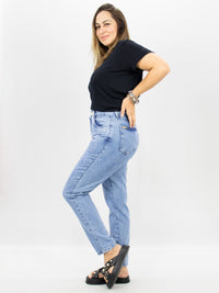 Calça Jeans Mom Mayer