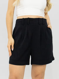 Short Le Jaguar