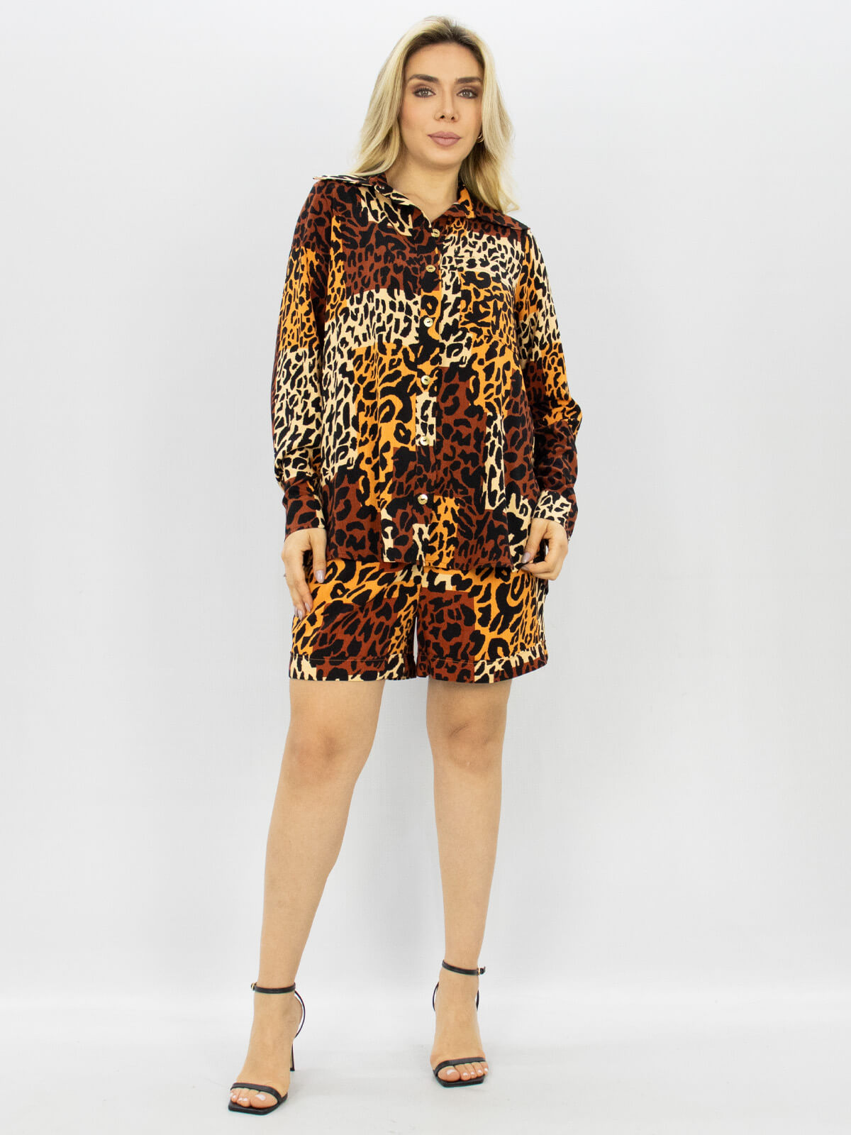 Short Le Jaguar