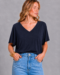 T-shirt Feminina Agna