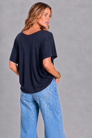 T-shirt Feminina Agna