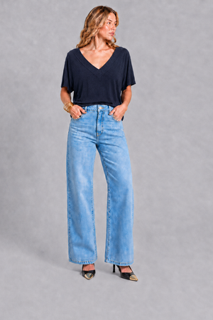 T-shirt Feminina Agna