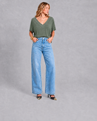 T-shirt Feminina Agna