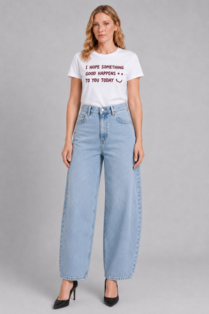 T-shirt Feminina Kionne