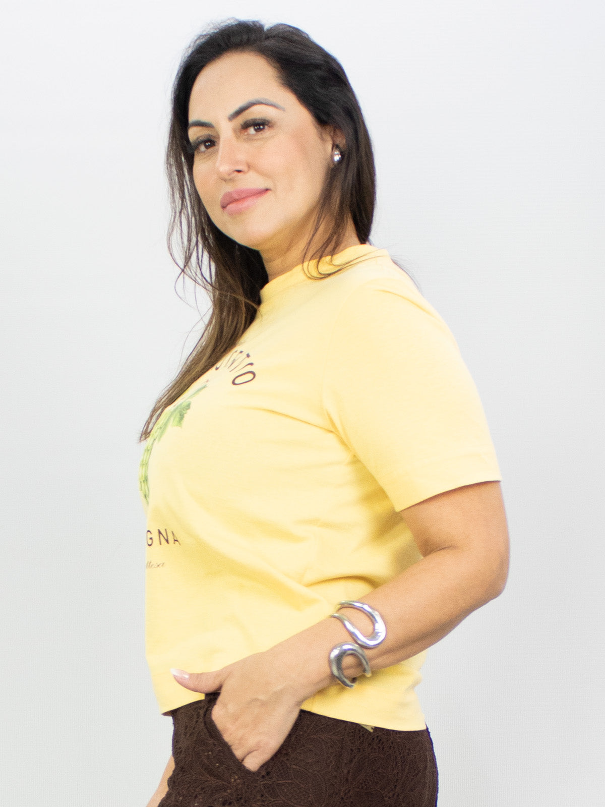 Amarelo